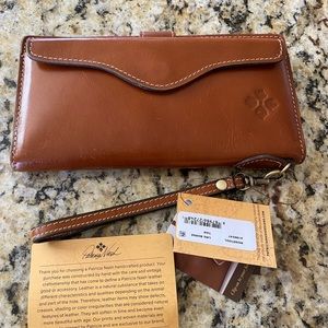 Patricia Nash Wallet